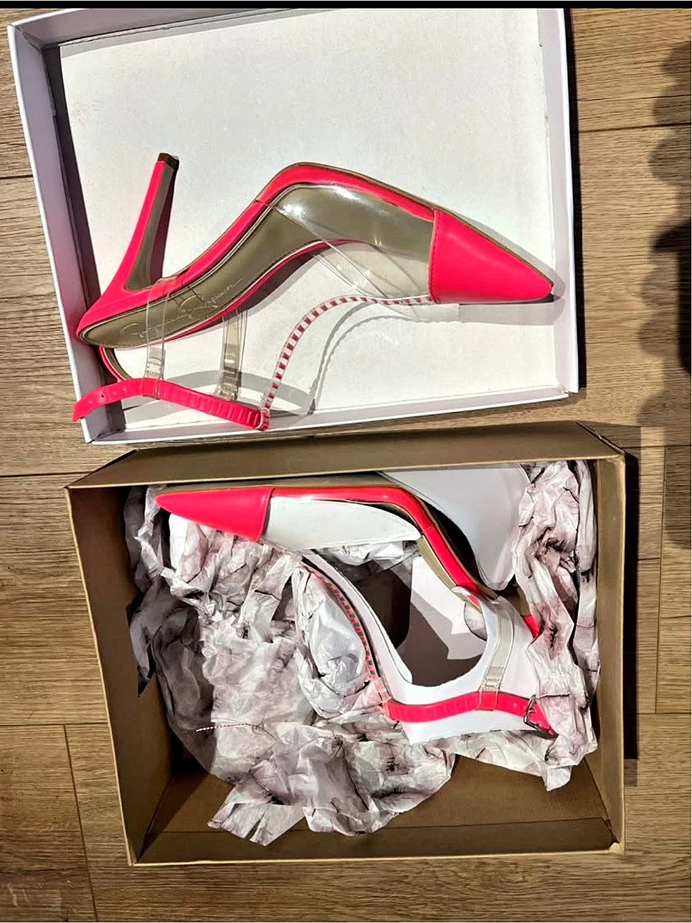 NEW. Jessica Simpson Willna T-Strap Pointed Toe Pump Pink & Clear - Picture 3 of 4